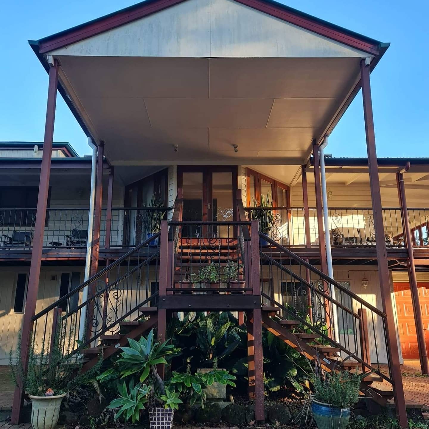 Traditional Bundaberg House External Areas